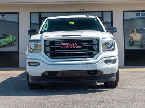 Used 2017 GMC Sierra 1500 SLT w/ All Terrain Package AWD/4WD image 7