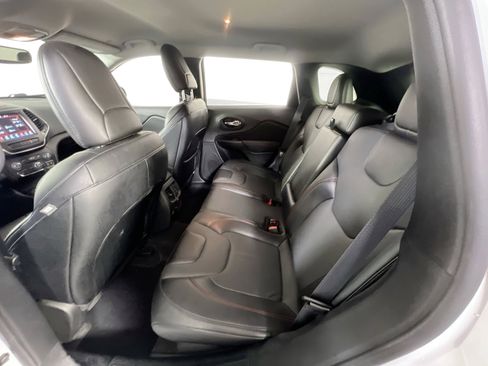 Used 2022 Jeep Cherokee Trailhawk w/ Premium Leather Package image 23