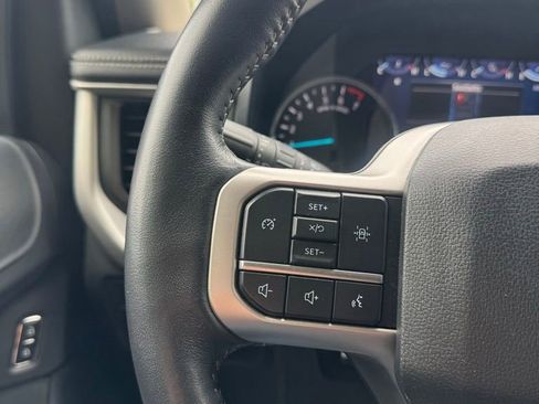Used 2024 Ford Expedition XLT AWD/4WD image 24