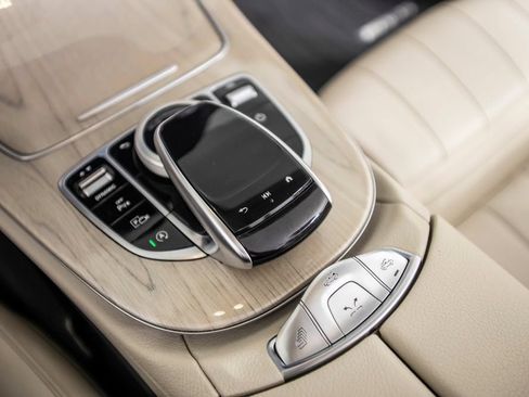 Used 2023 Mercedes-Benz E 450 Cabriolet image 37