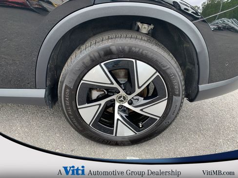 Used 2024 Mercedes-Benz GLC 300 4MATIC image 13