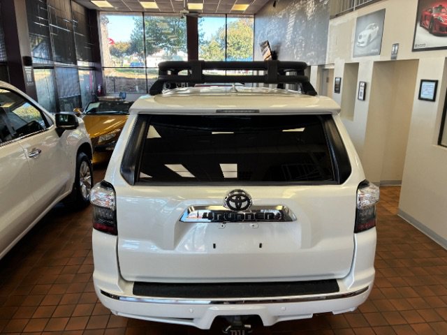 Used 2016 Toyota 4Runner Limited AWD/4WD image 10