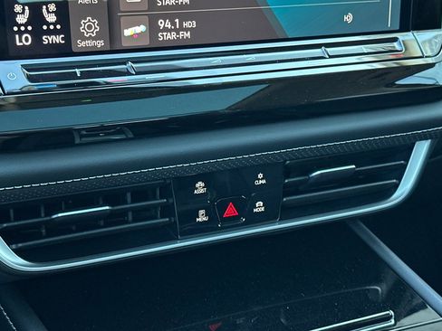 New 2026 Volkswagen Atlas SE image 21