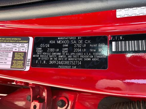 Used 2024 Kia Forte LXS FWD image 33