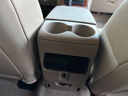 Used 2007 Ford Explorer Eddie Bauer image 15