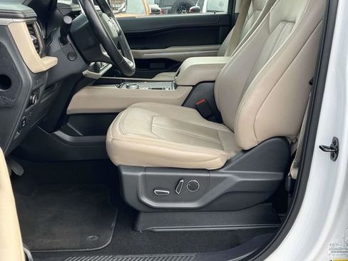 Used 2024 Ford Expedition Max Limited image 13