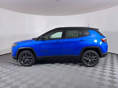 New 2026 Jeep Compass Limited image 10
