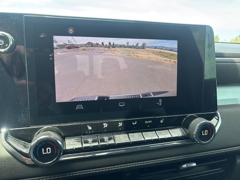 Used 2023 Chevrolet Colorado LT w/ LT Convenience Package II RWD image 25