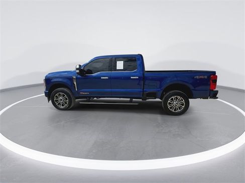 Certified 2026 Ford F250 Platinum w/ Platinum Plus Package image 7