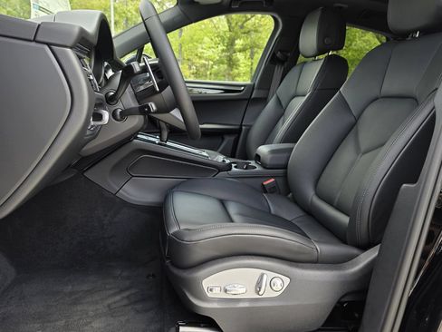 New 2026 Porsche Macan S AWD/4WD image 15