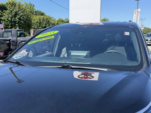 Used 2023 Toyota Sienna XSE w/ XSE Plus Package AWD/4WD image 12