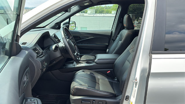 Used 2024 Honda Ridgeline TrailSport image 9