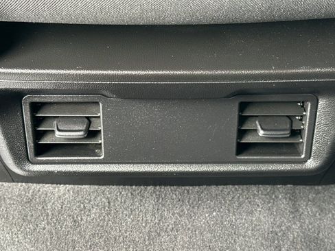 Certified 2022 Chevrolet Silverado 1500 Custom image 15