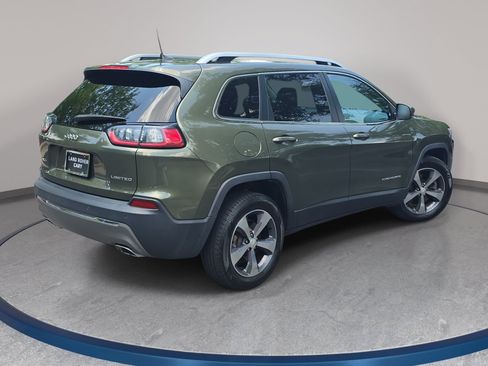 Used 2019 Jeep Cherokee Limited AWD/4WD image 5