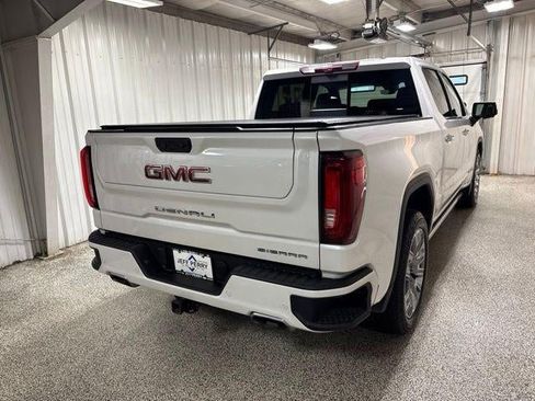 Used 2024 GMC Sierra 1500 Denali w/ Denali Reserve Package AWD/4WD image 4
