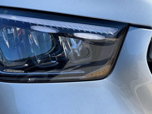 Certified 2025 Mercedes-Benz GLE 350 4MATIC image 10