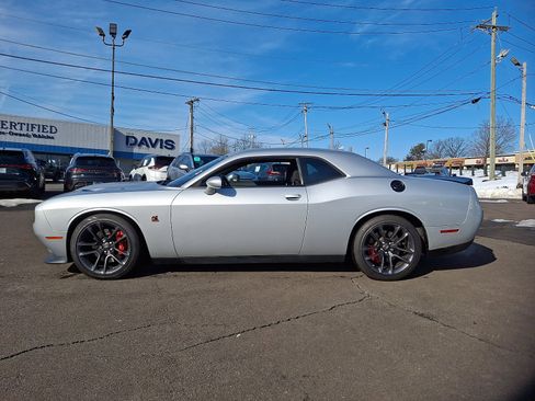Used 2021 Dodge Challenger R/T Scat Pack image 7
