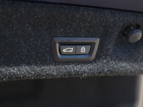 Used 2022 BMW M440i Coupe RWD image 46