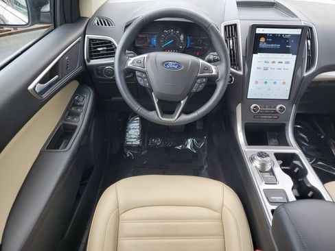 Certified 2023 Ford Edge SEL w/ Convenience Package AWD/4WD image 25