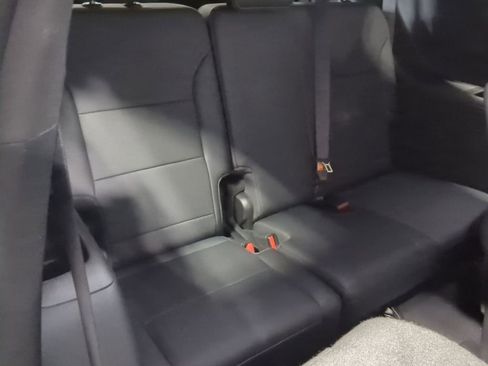 Used 2025 Buick Enclave Preferred image 34