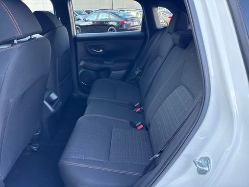 Used 2024 Honda HR-V Sport image 13