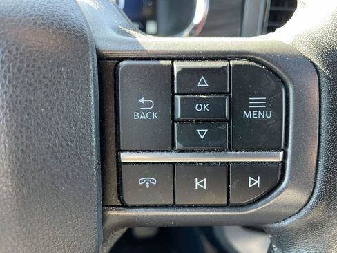 Used 2024 Ford F150 Lariat w/ FX4 Off-Road Package AWD/4WD image 22