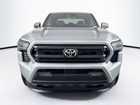 New 2026 Toyota Tacoma SR5 image 8