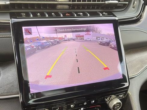 Used 2023 Jeep Grand Cherokee Overland w/ MOPAR Finishing Package image 16