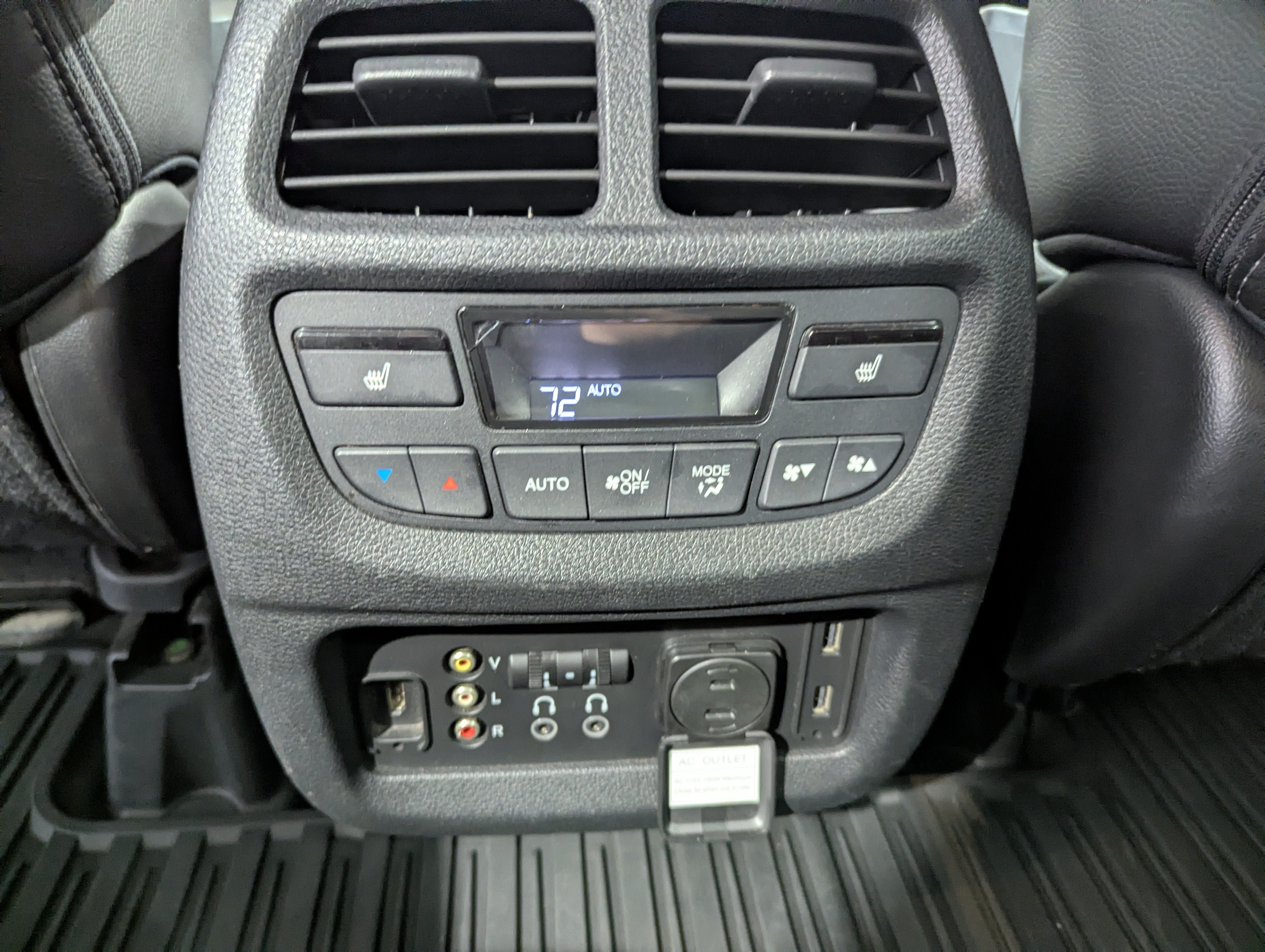 Used 2016 Honda Pilot Elite image 16