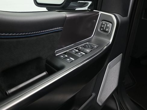 New 2025 Ford F150 Platinum w/ Equipment Group 702A High image 9