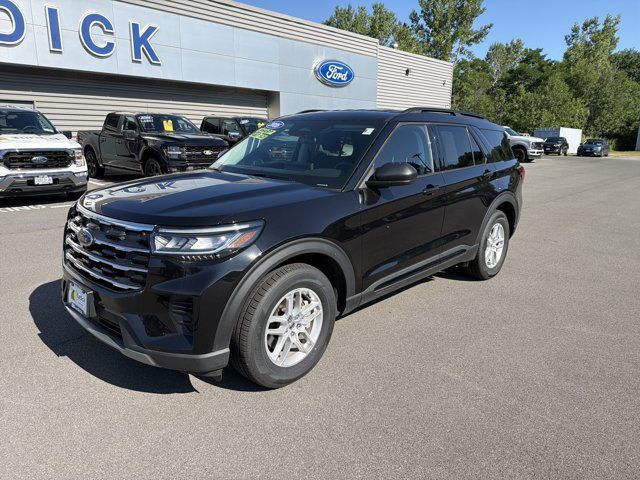 Certified 2026 Ford Explorer Active AWD/4WD image 1