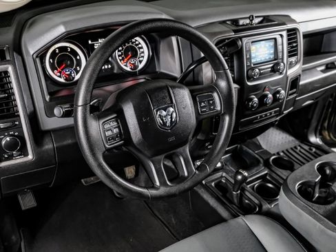 Used 2018 RAM 2500 Tradesman w/ Chrome Appearance Group AWD/4WD image 15