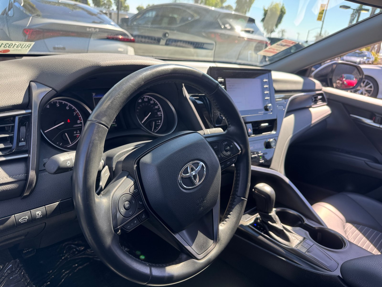 Used 2024 Toyota Camry SE FWD image 23