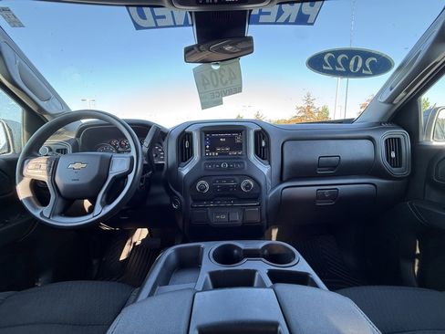 Used 2022 Chevrolet Silverado 1500 Custom image 28