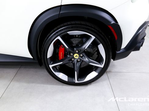 Used 2026 Ferrari Purosangue AWD/4WD image 39