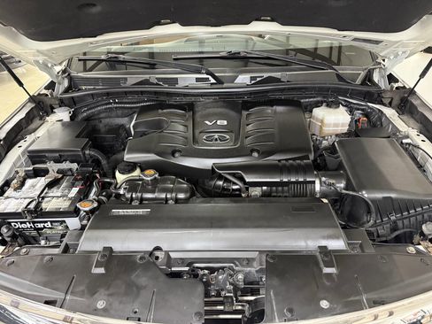 Used 2016 INFINITI QX80 Limited w/ All Season Package image 8