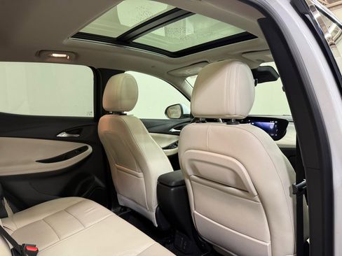 Used 2024 Buick Encore GX Avenir w/ Avenir Technology Package image 16