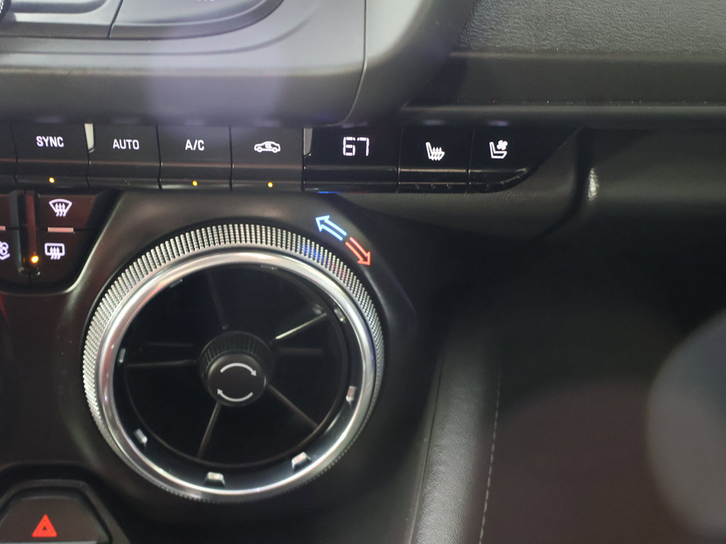 Used 2020 Chevrolet Camaro SS RWD image 44
