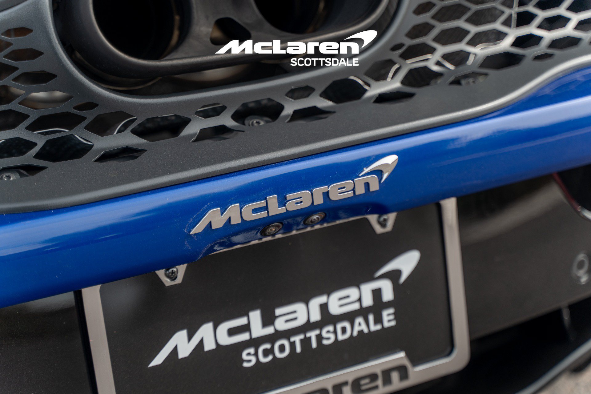 Used 2024 McLaren 750S Spider RWD image 24