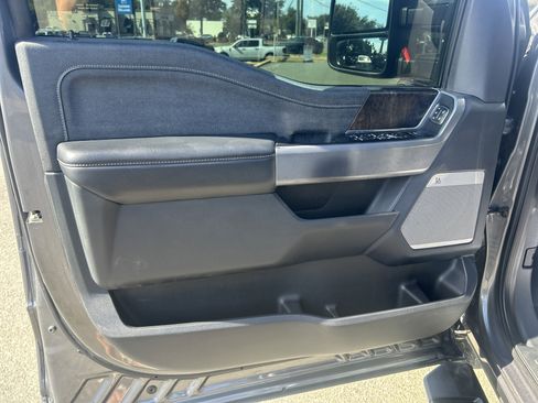 Used 2023 Ford F250 Lariat w/ Lariat Ultimate Package image 8