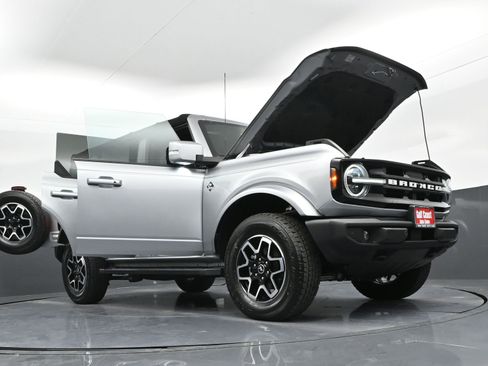 Used 2021 Ford Bronco Outer Banks image 45