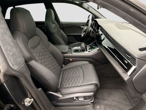 Certified 2025 Audi RS Q8 performance image 19