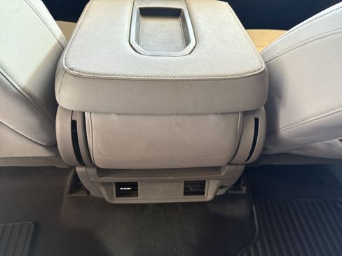 Used 2024 Chevrolet Silverado 2500 LT image 21