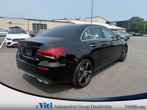 Used 2022 Mercedes-Benz A 220 4MATIC image 8