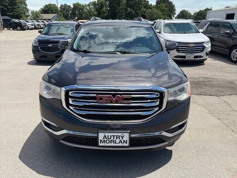 Used 2019 GMC Acadia SLE w/ LPO, Floor Liner Package FWD image 9