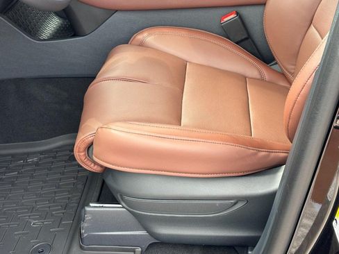 New 2026 Lincoln Aviator Reserve AWD/4WD image 15