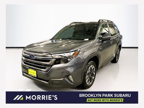 Used 2026 Subaru Forester Premium AWD/4WD image 1