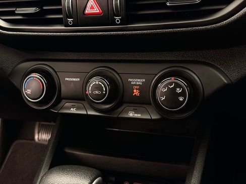 Used 2021 Kia Forte LXS image 41