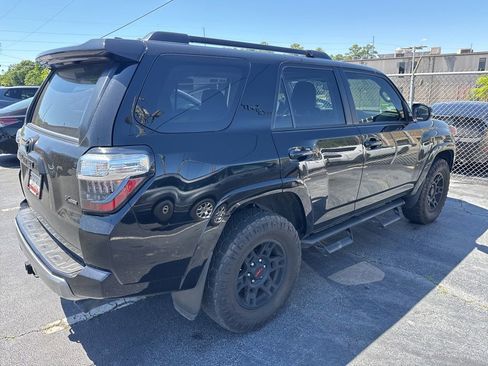 Used 2024 Toyota 4Runner TRD Off-Road Premium w/ Moonroof Package AWD/4WD image 9