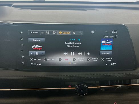 Used 2023 Nissan Ariya FWD image 21